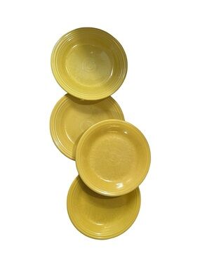 Set of 4 Fiestaware Yellow Dinner Plates